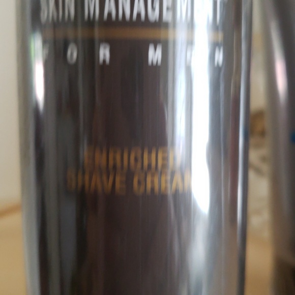 Holiday Gift Set - Picture 3 of 3